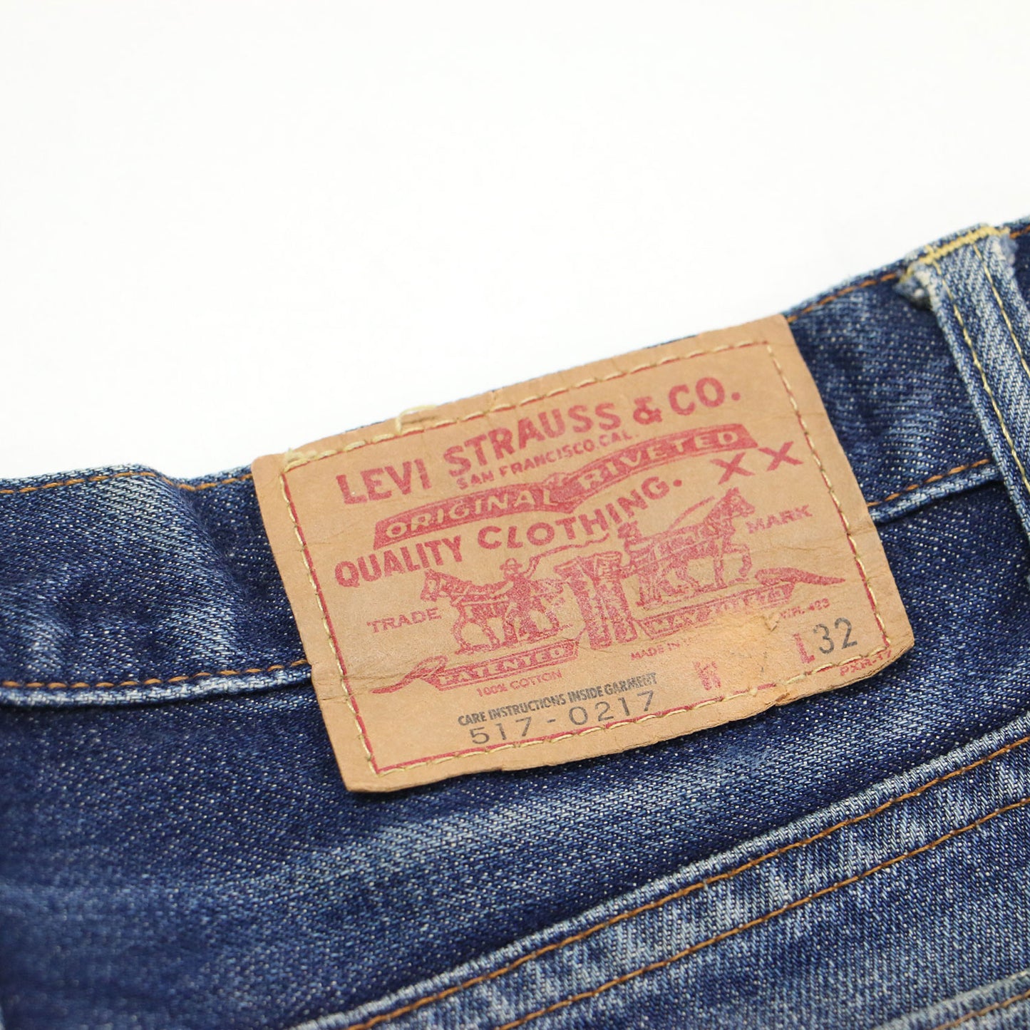 Levis リメイク カットオフ デニムパンツ / ジーンズ セミフレア リーバイス