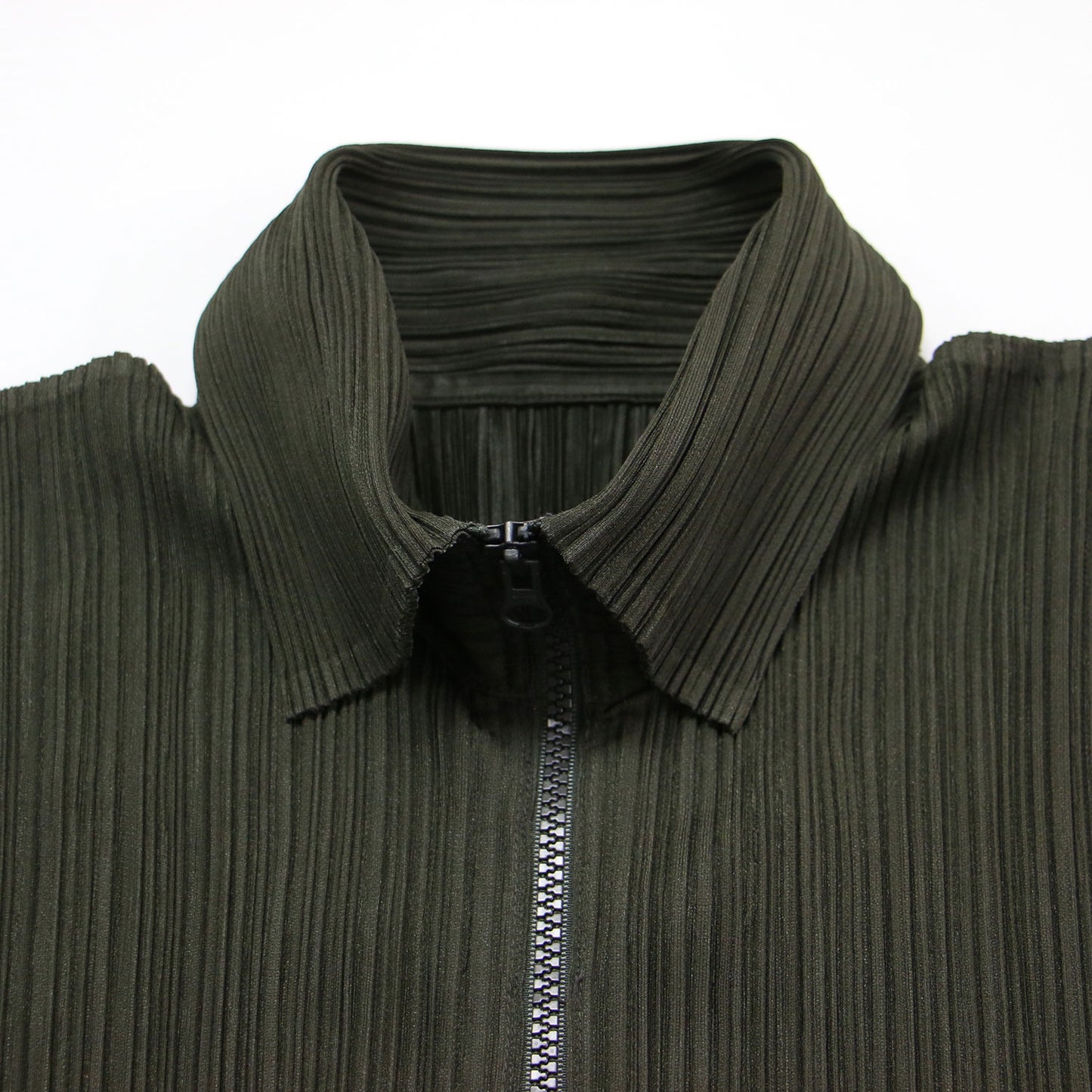 プリーツ ジップ ロング ワンピース / マキシ 長袖 襟付き Iライン