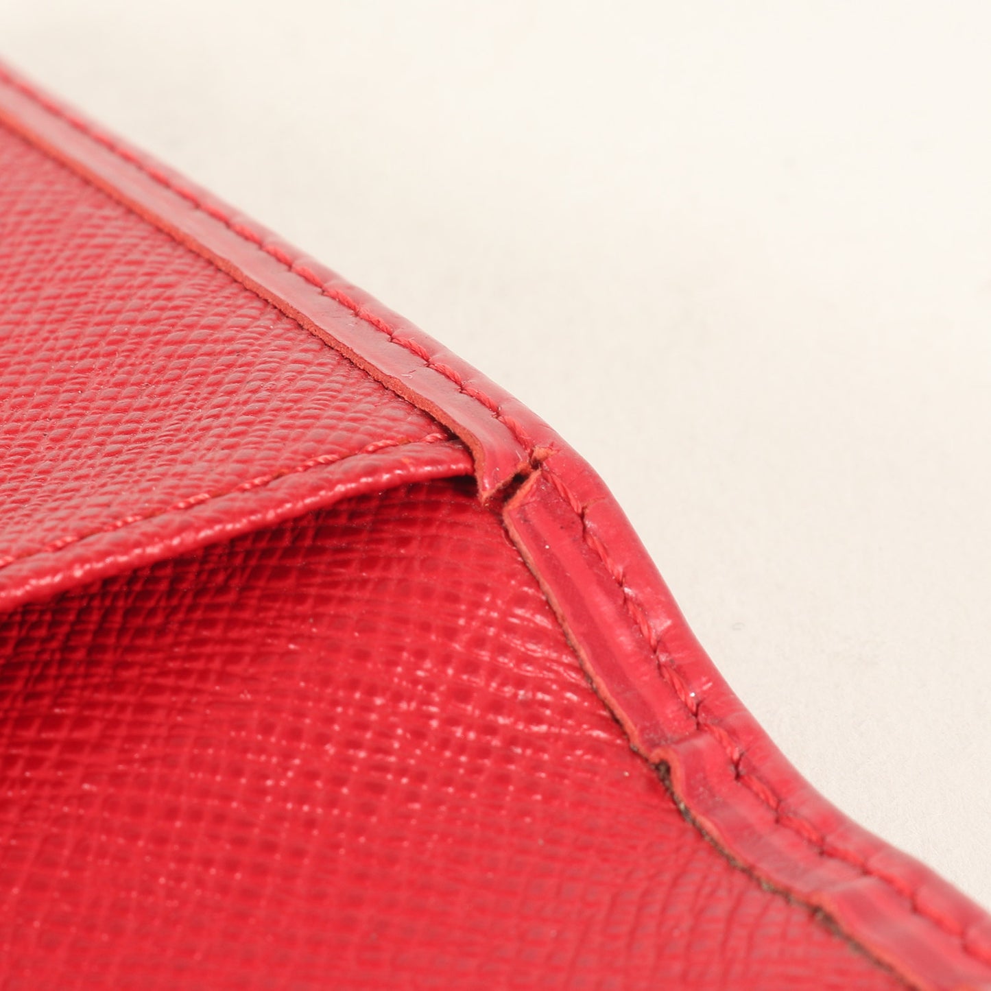 エピ アジェンダポッシュ / 手帳カバー ロゴ 刻印 レザー