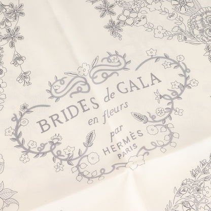 25春夏 カレ 90 ブリッド・ドゥ・ガラ・アン・フルール / スカーフ 大判 フラワープリント シルク