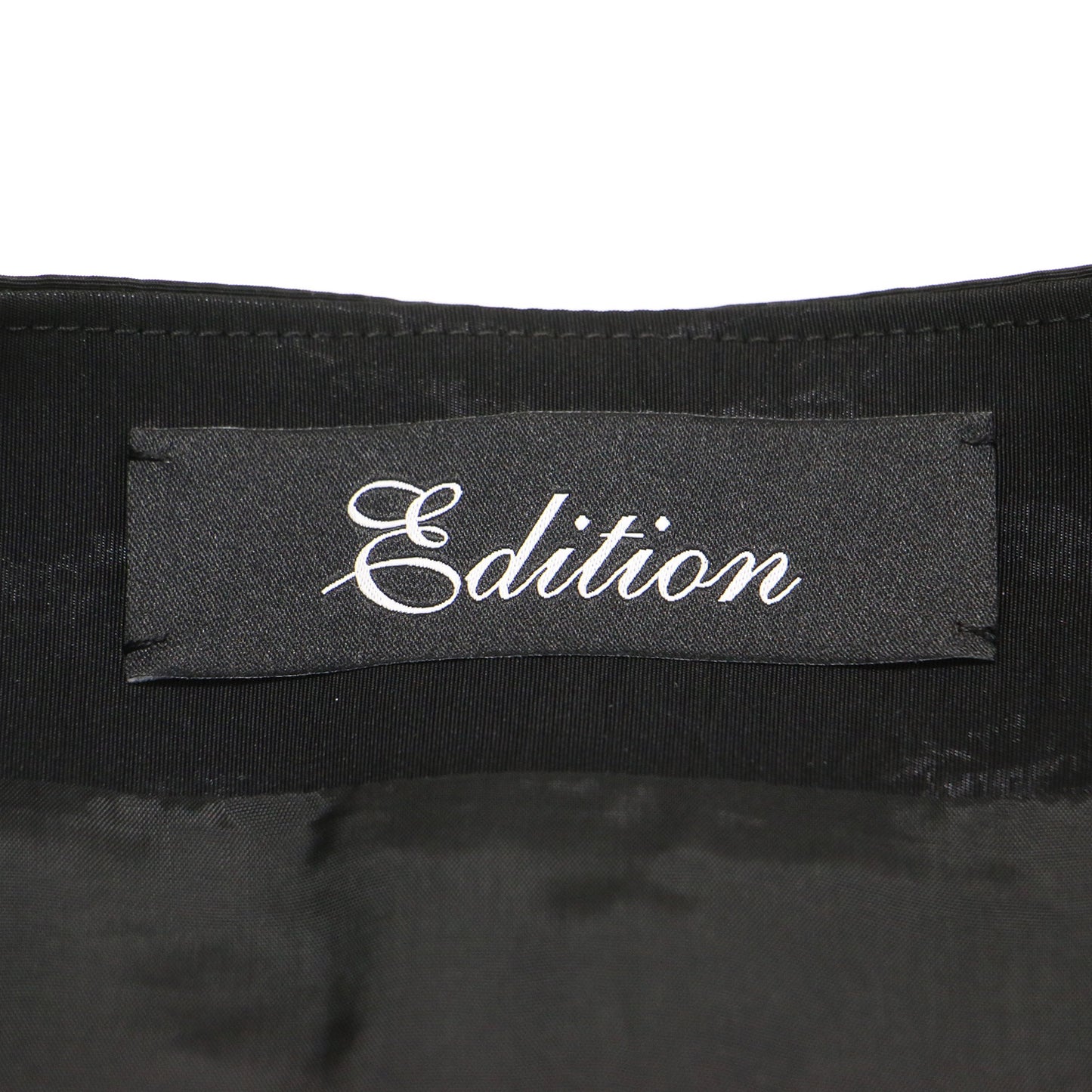 24秋冬 グロッシーフリル タイトスカート / ミディ丈 スリット カットオフ ストレート サテン