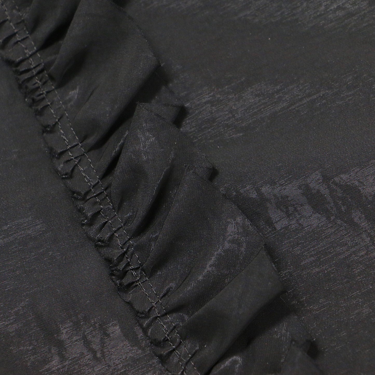 24秋冬 グロッシーフリル タイトスカート / ミディ丈 スリット カットオフ ストレート サテン