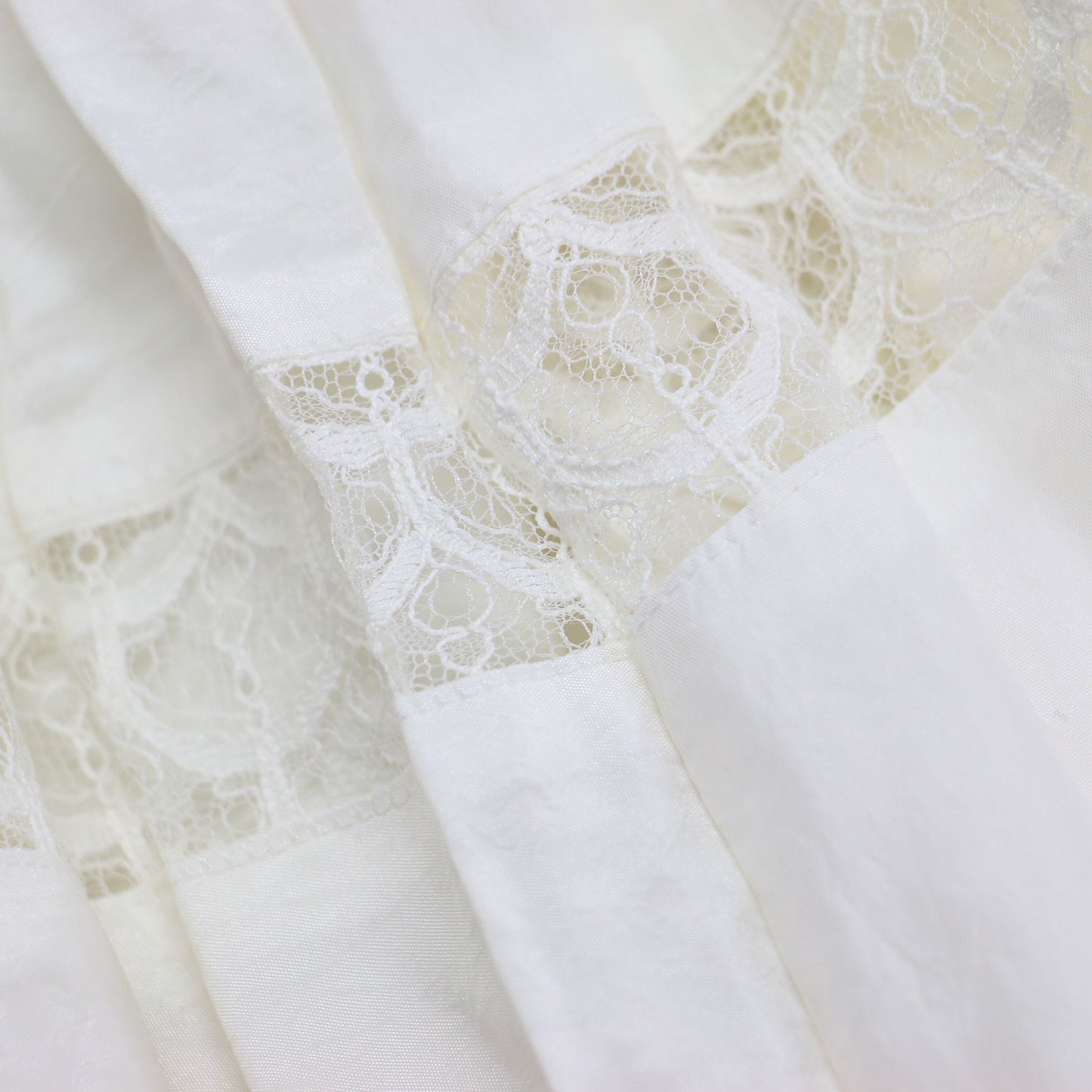 25秋冬 リンクルプリーツ レーステープ ティアードスカート / Aライン ウエストゴム フレア シワ加工 光沢