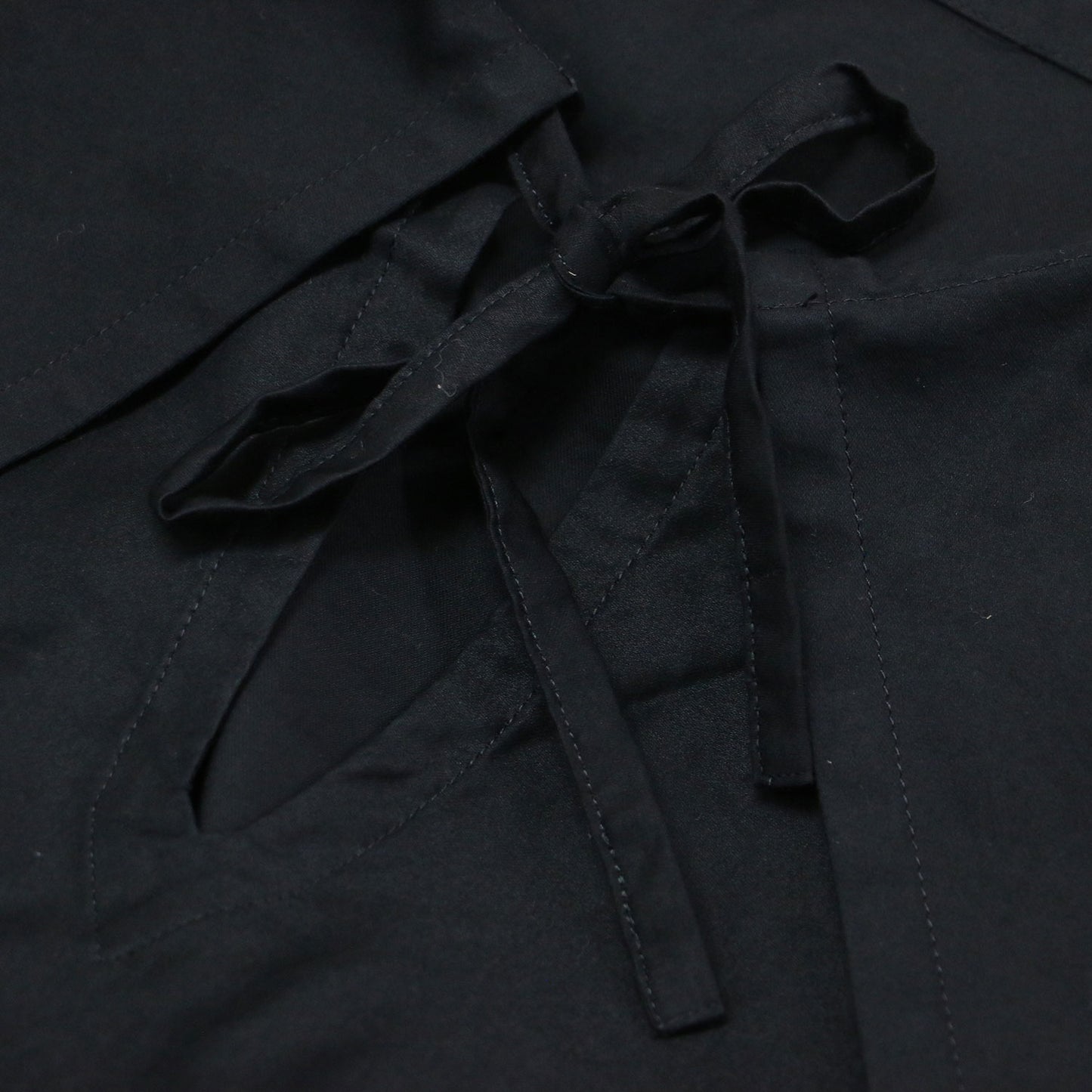 21秋冬 ビックカラー ワイド ブラウス / プルオーバー 長袖 タック ワイドスリーブ スリット コットン