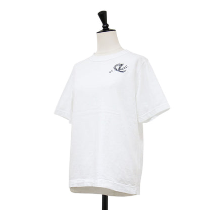 Rウェーブアイアン刺繍の908Tシャツ / カットソー 半袖 クルーネック ロゴ コットン