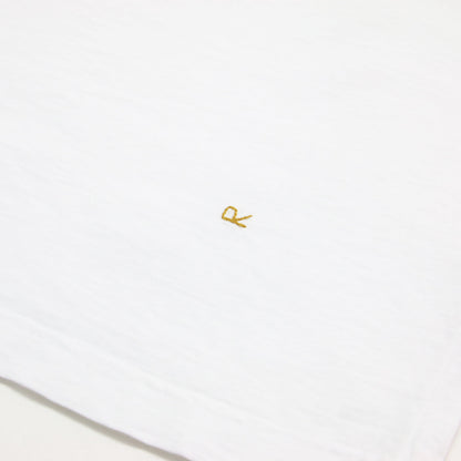Rウェーブアイアン刺繍の908Tシャツ / カットソー 半袖 クルーネック ロゴ コットン