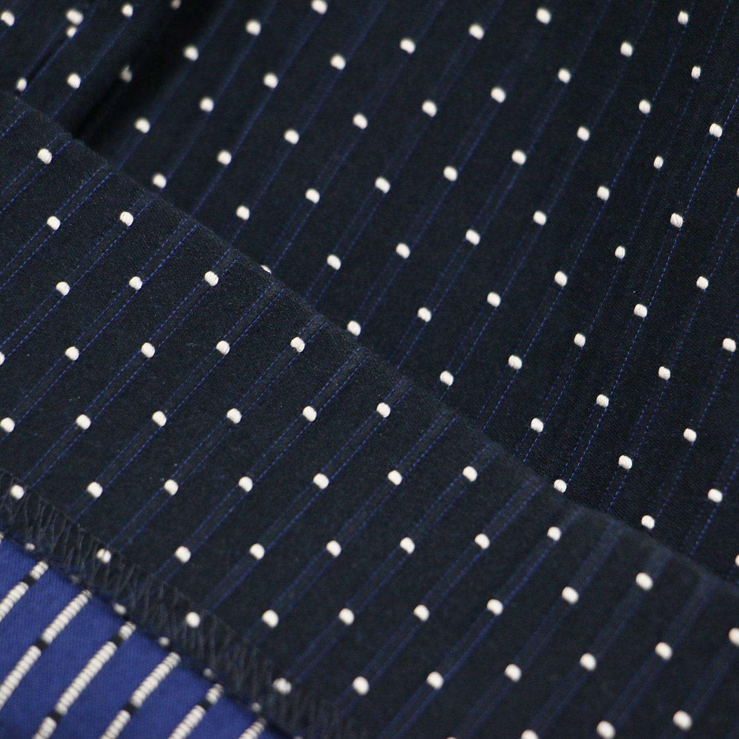 24秋冬 スモールドット ジャカード スリムパンツ / スラックス テーパード ハイウエスト 総柄 センタープレス