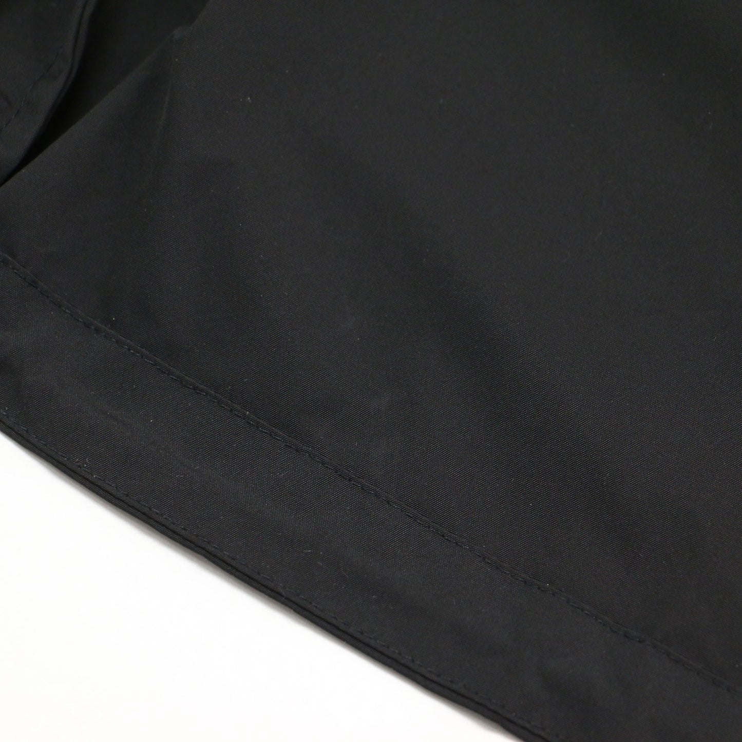 リラックスクロップドフィット ナイロン ジャケット / 長袖 ジップアップ スタンドカラー ロゴ