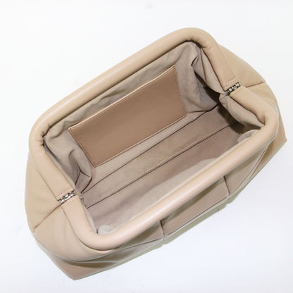 パフ クラッチバッグ / PUFF-CLUCTH スクエア キルティング フェイクレザー