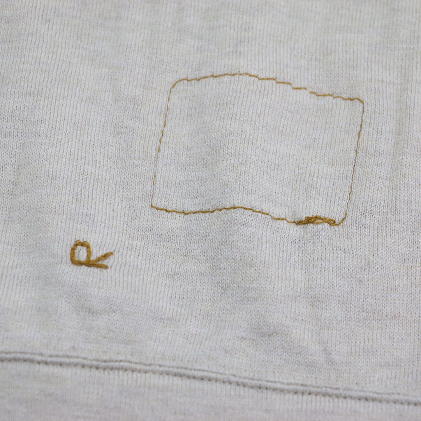 ガーゼ ニットソー スウェット / カットソー クルーネック 長袖 リブ ロゴ 刺繍
