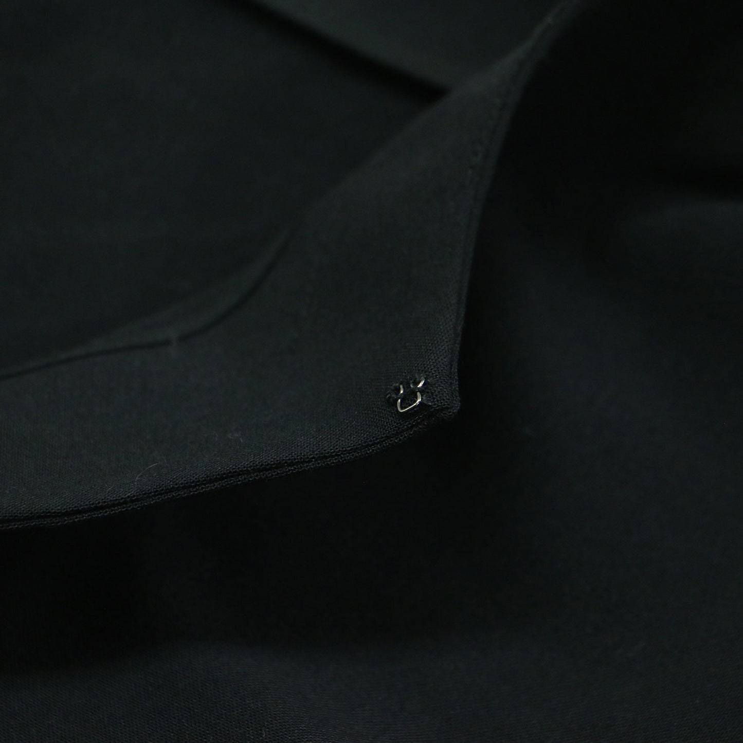 23春夏 ロングスリーブ カフタンドレス / LW Wool Stretch Finley ワンピース キーネック フレア ロング丈 スリット