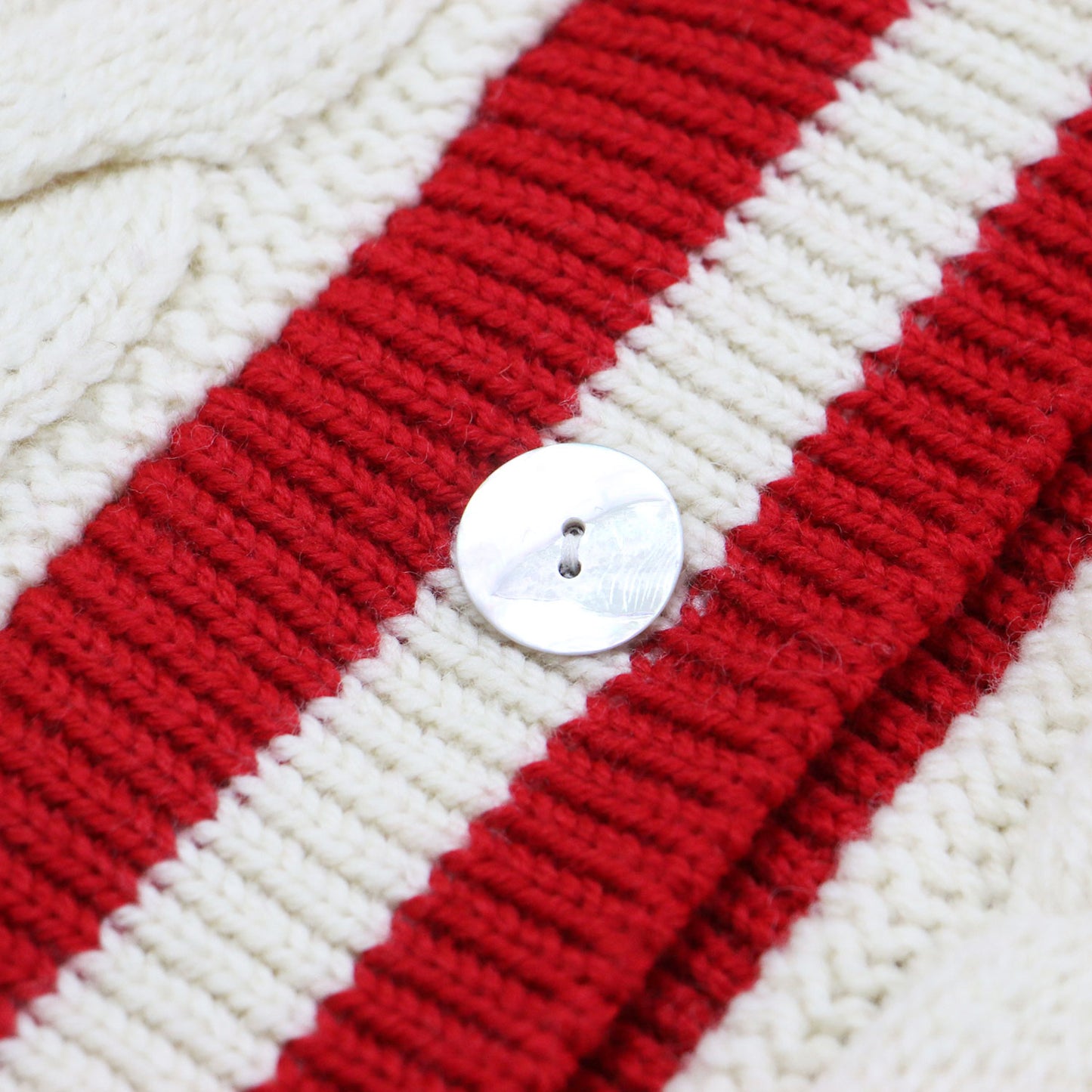 23秋冬 チルデン Vネック カーディガン / Big Cable Vee Cardigan ニット ショート丈 長袖 ケーブル ウール