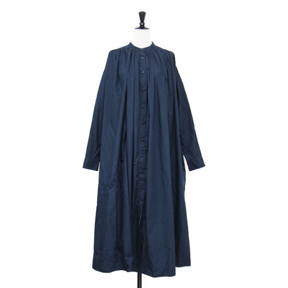 コットン ギャザー シャツワンピース / ロング 長袖 バンドカラー フレア