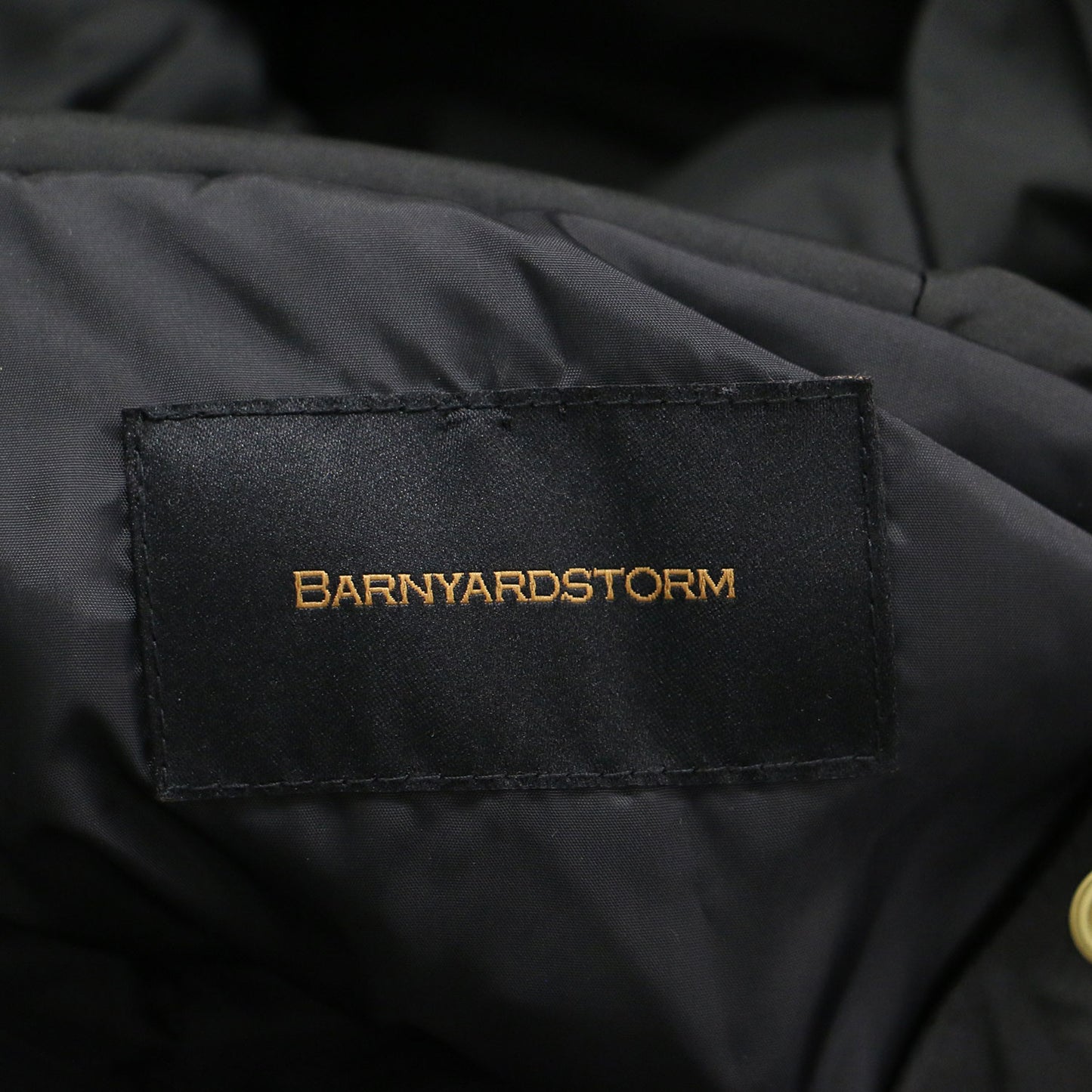 フード付き ダウン ベスト / ジレ ミドル丈 ステッチレス