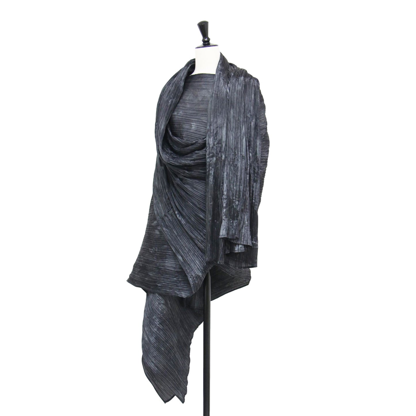 MADAME-T タイダイ染め プリーツ 大判 ストール / ショール 羽織り ポンチョ ホール付き