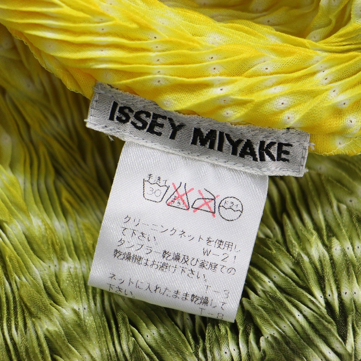 ZIG ZAG PLEATS 絞り染め プルオーバー トップス / ジグザグ プリーツ ブラウス 長袖 ハイネック