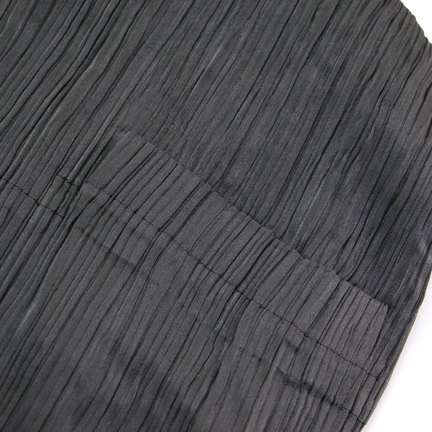 プリーツ ジップ ロング コート / Vネック 長袖 ショールカラー