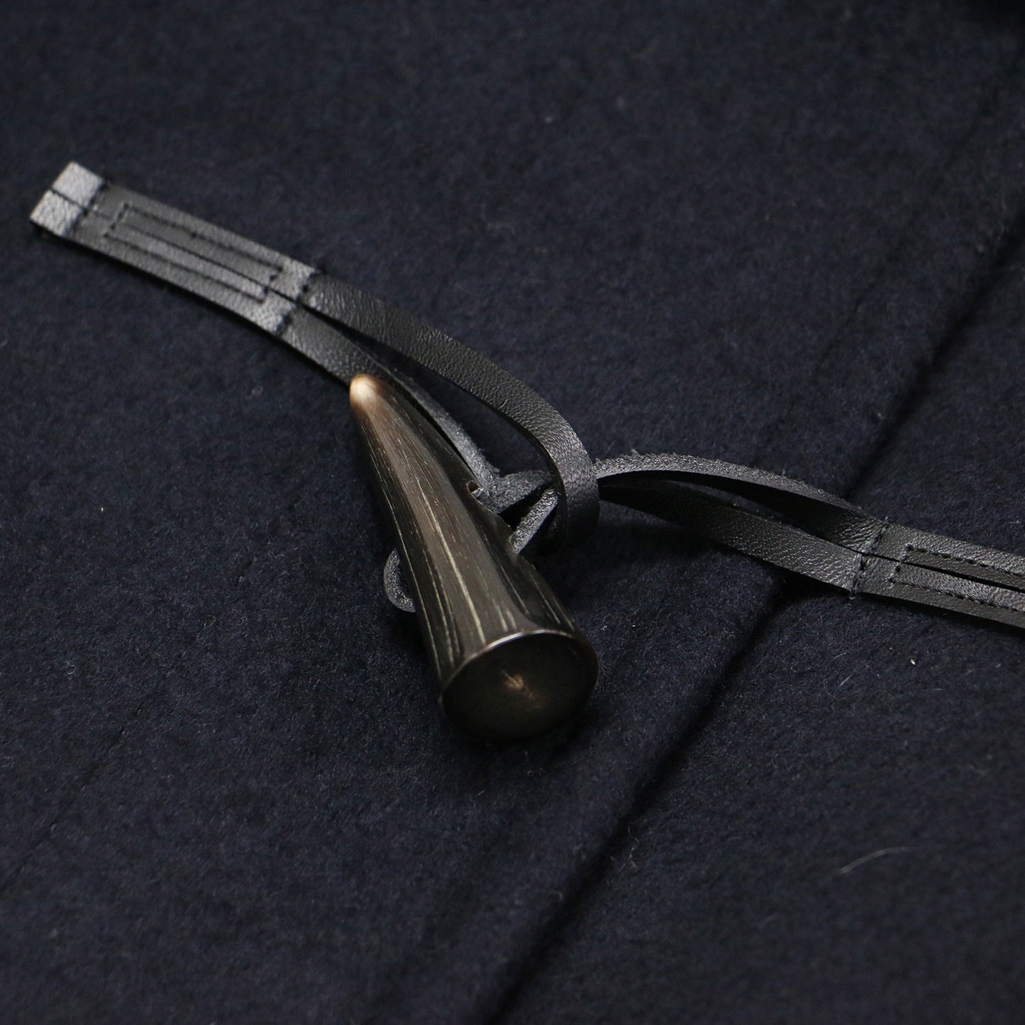 ウール ダッフルコート / ロング フード付き トグル釦 ポケット