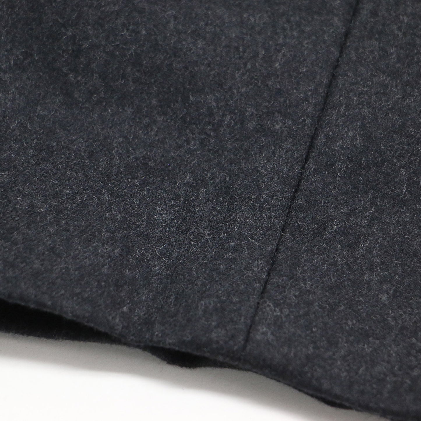 22秋冬 ウール ミルド サキソニー テーパードパンツ / スラックス センタープレス 2タック