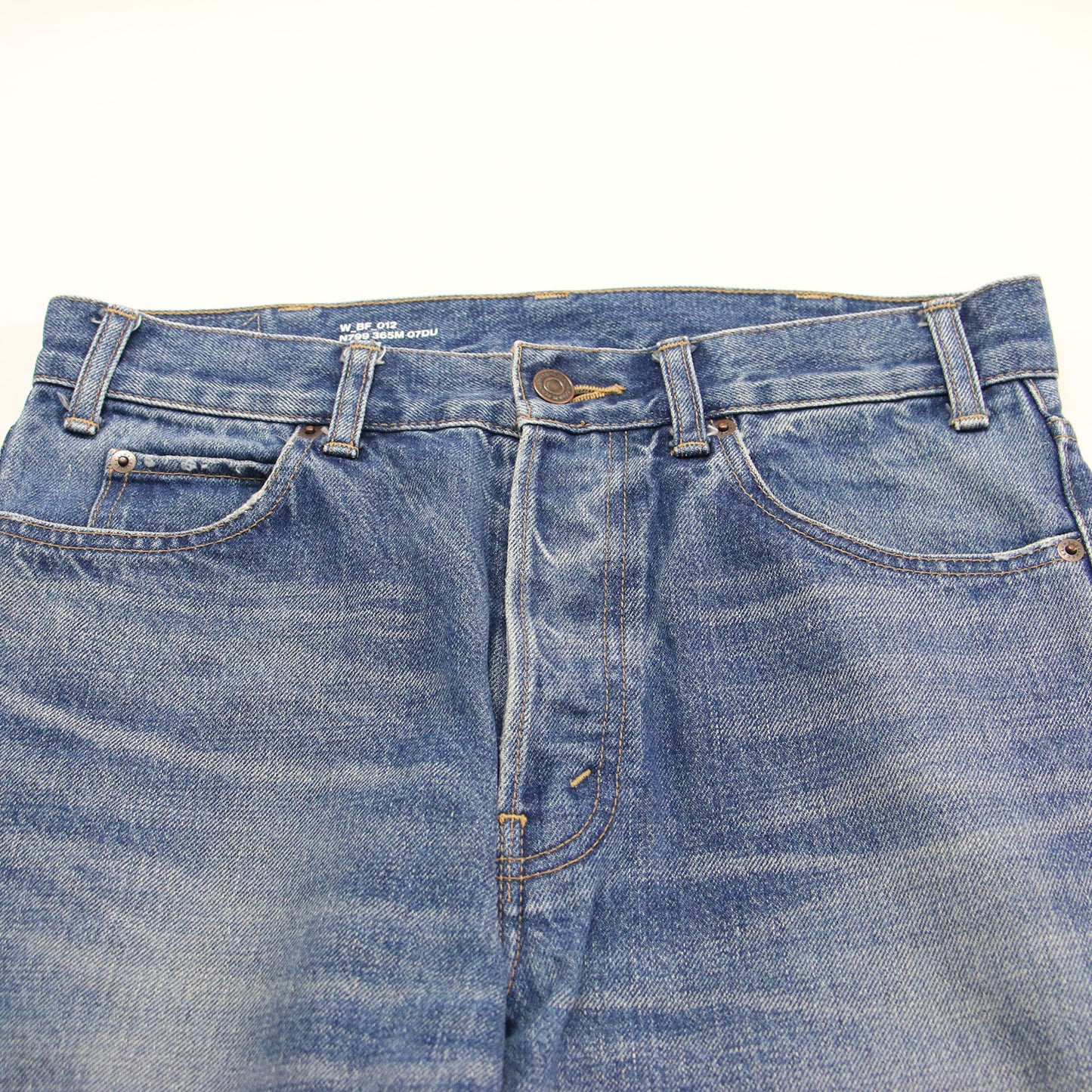 カットオフ デニムパンツ / ストレート ボタンフライ 5ポケット フリンジ