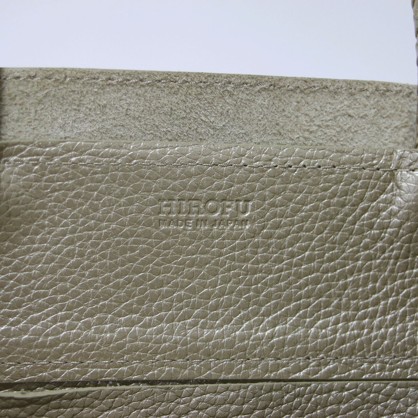 チェスタ レザートートバッグ M / ハンドバッグ ブランドロゴ 本革