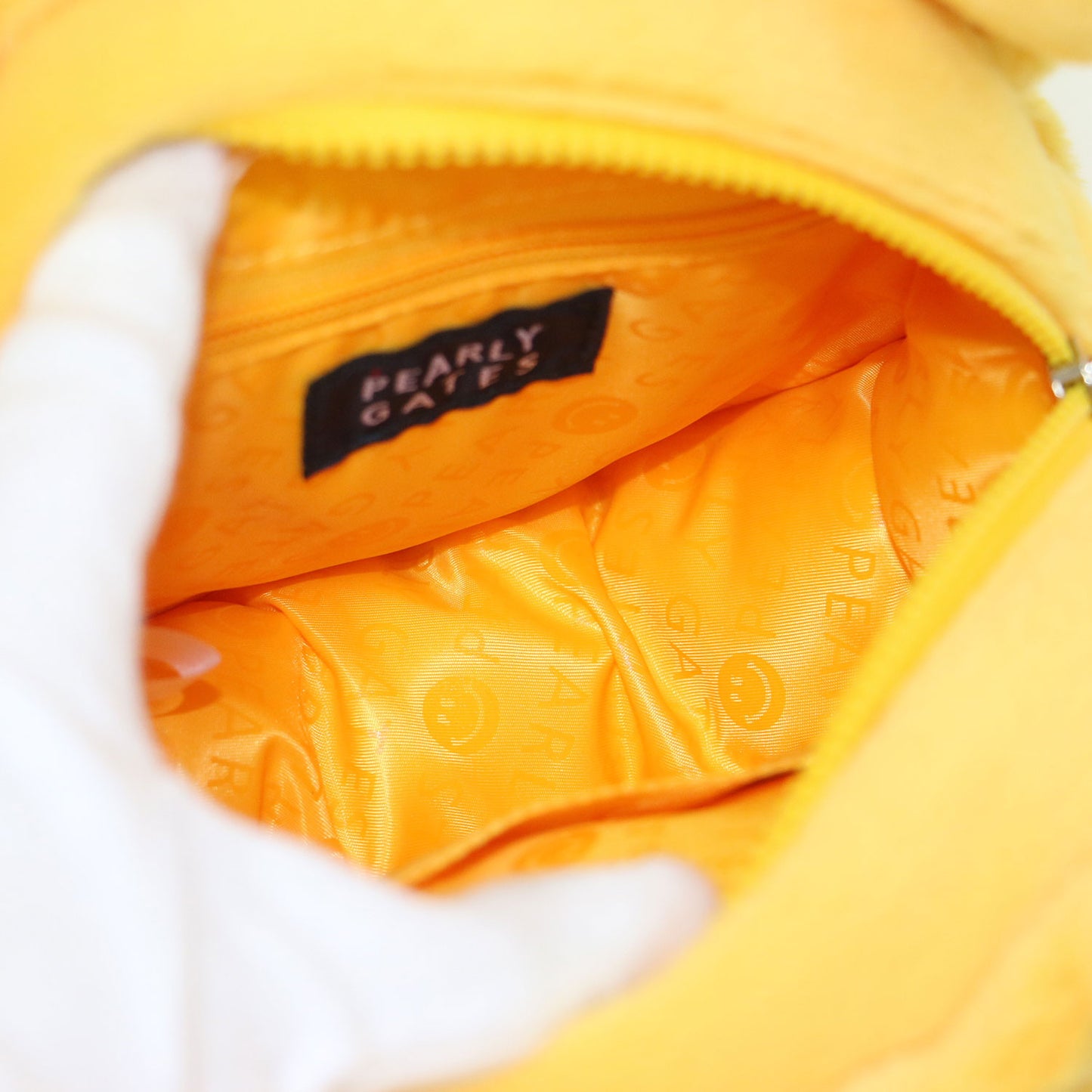 プーさん フェイクファーカートバッグ / Winnie the Pooh COLLECTION ラウンドバック キャラクター フェイス タグ 刺繡