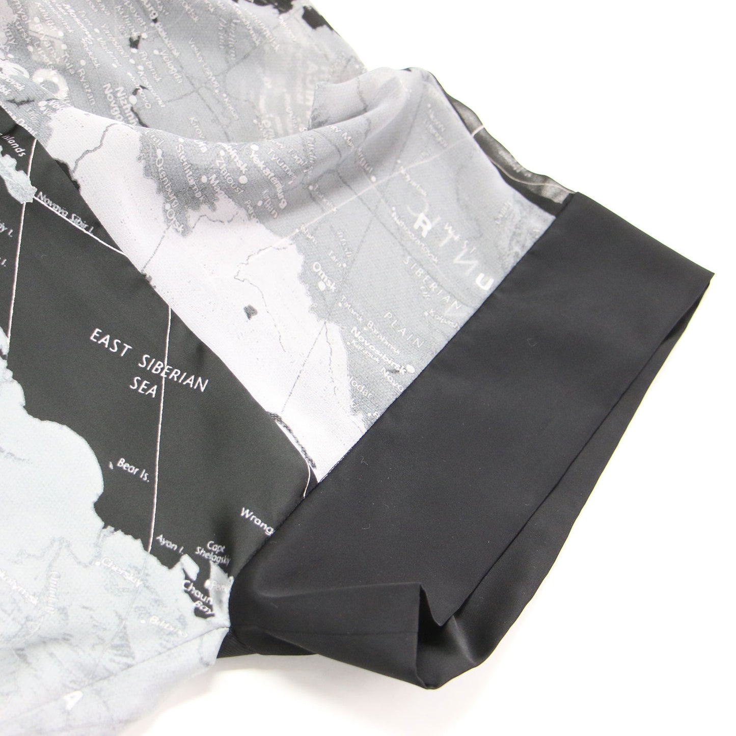 20春夏 シアー マップ プリント ワイドブラウス / シャツ ハイネック 長袖 ドロップショルダー メッシュ