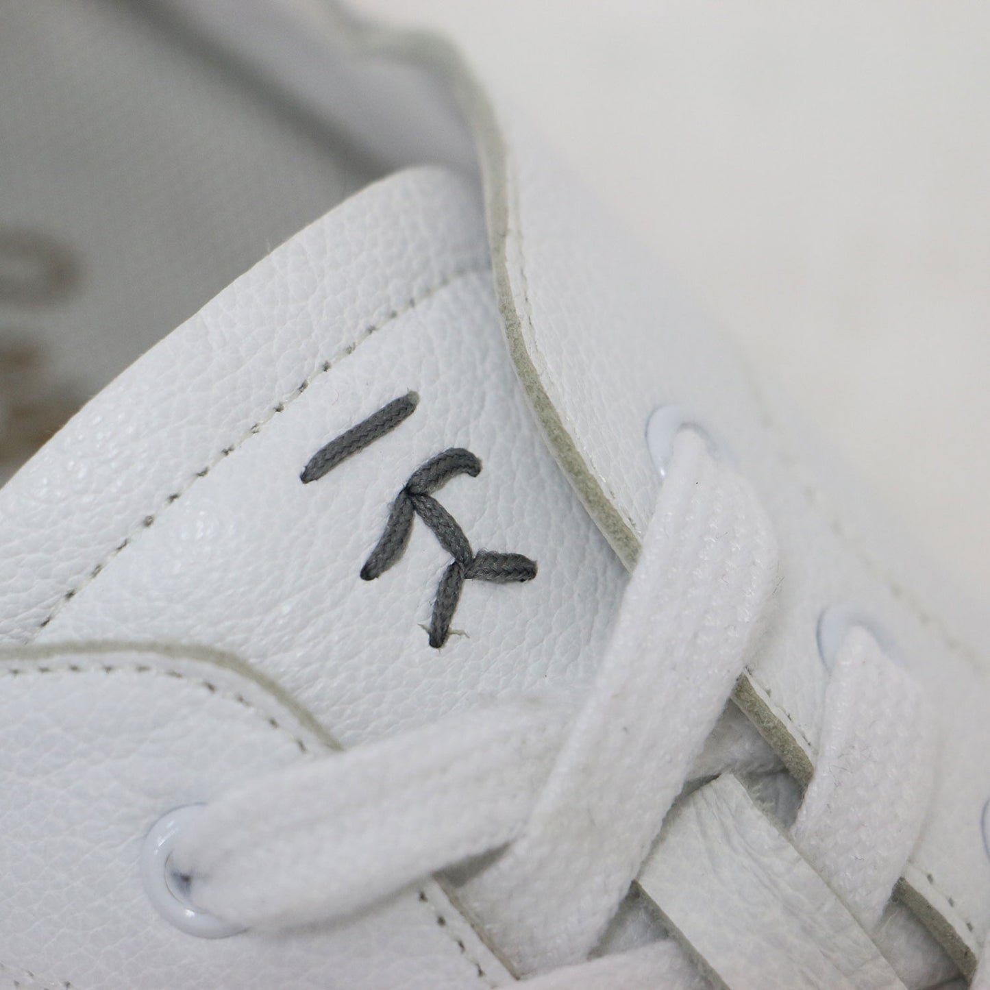 2WAY 型押し レザーシューズ / スニーカー レースアップ ローカット 刺繍