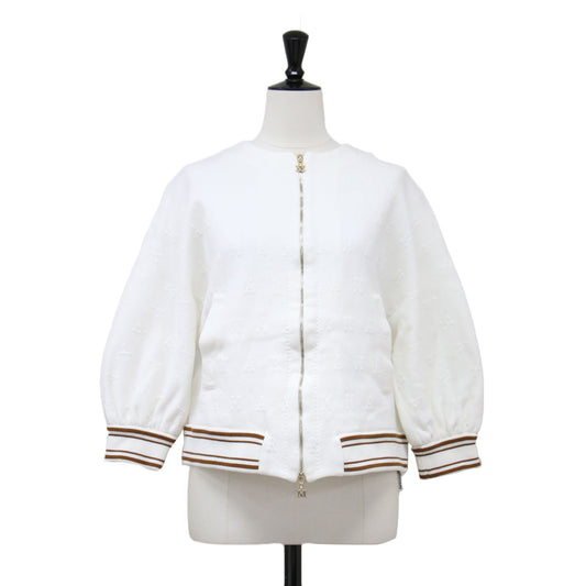 ロゴ ジャガード フーディパーカー / ブルゾン 長袖 ドルマンスリーブ クロップド丈 クルーネック