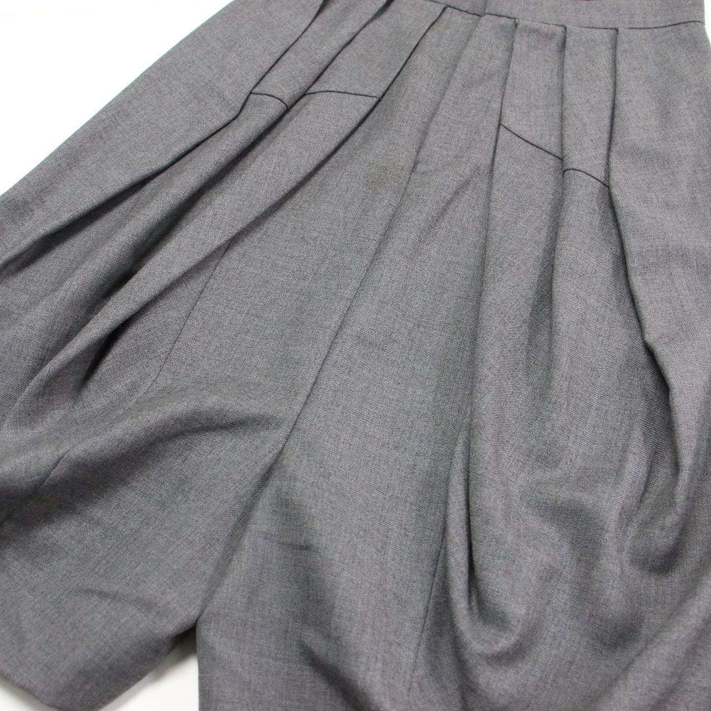 ウール タック サルエルパンツ JH-P020 / ハーフパンツ 膝丈