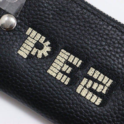 ✕ PEZ レザー モバイルストラップ ショルダー / WEB限定追加 ポーチ 猫と犬柄 ロゴ 刺繍 ユニセックス