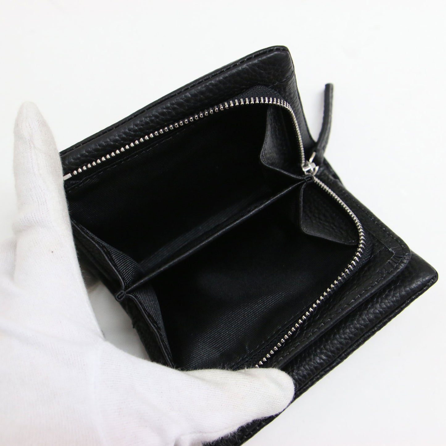 × PEZ コラボ 23秋冬 本革 コンパクト 刺しゅう 折り財布 / ウォレット 二つ折り ウエディング柄 ペッツ カウレザー