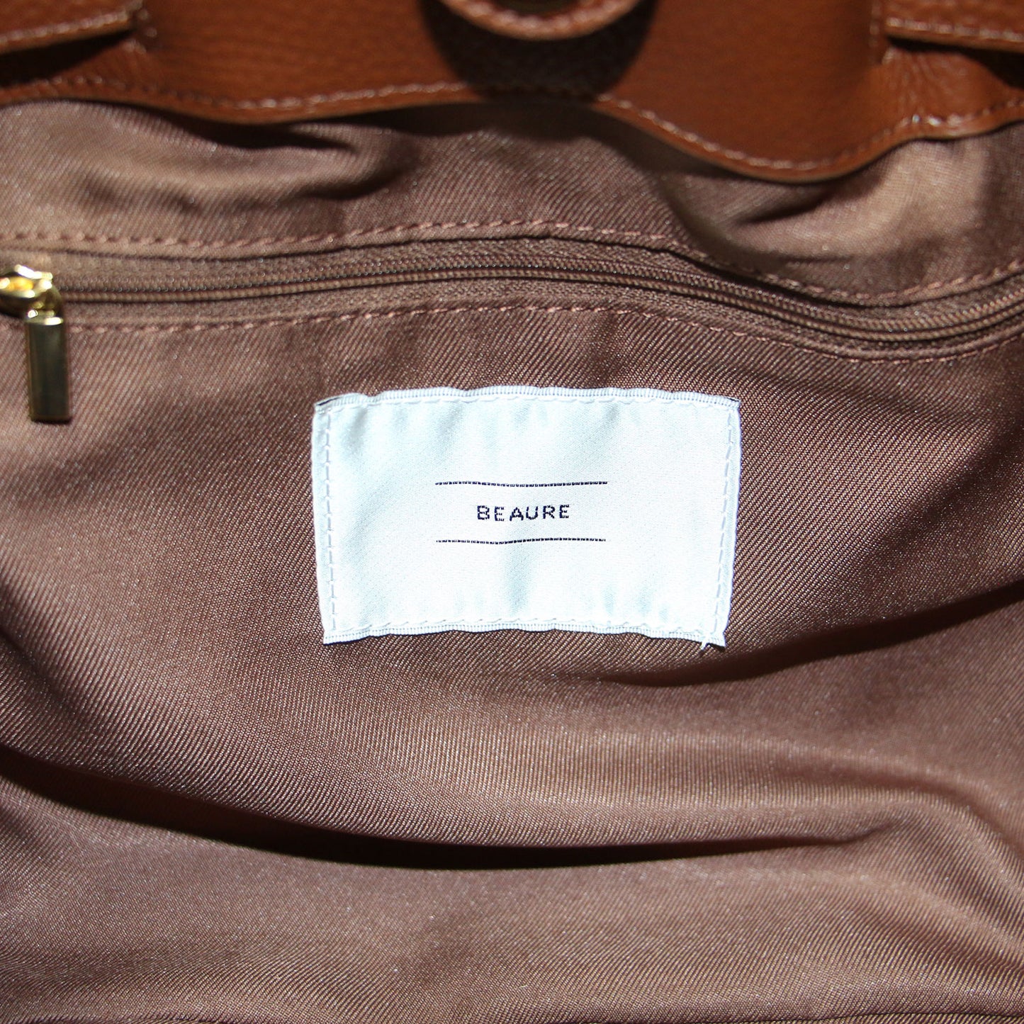 25秋冬 ヒネリ 金具付き バッグ / トートバッグ ハンドバッグ ショルダー 肩掛け クロスボディ 舟形 ゴールド 本革