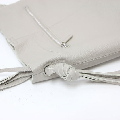 サイドタッセル ショルダーバッグ / トートバッグ 肩掛け 斜め掛け 縦型 レザー