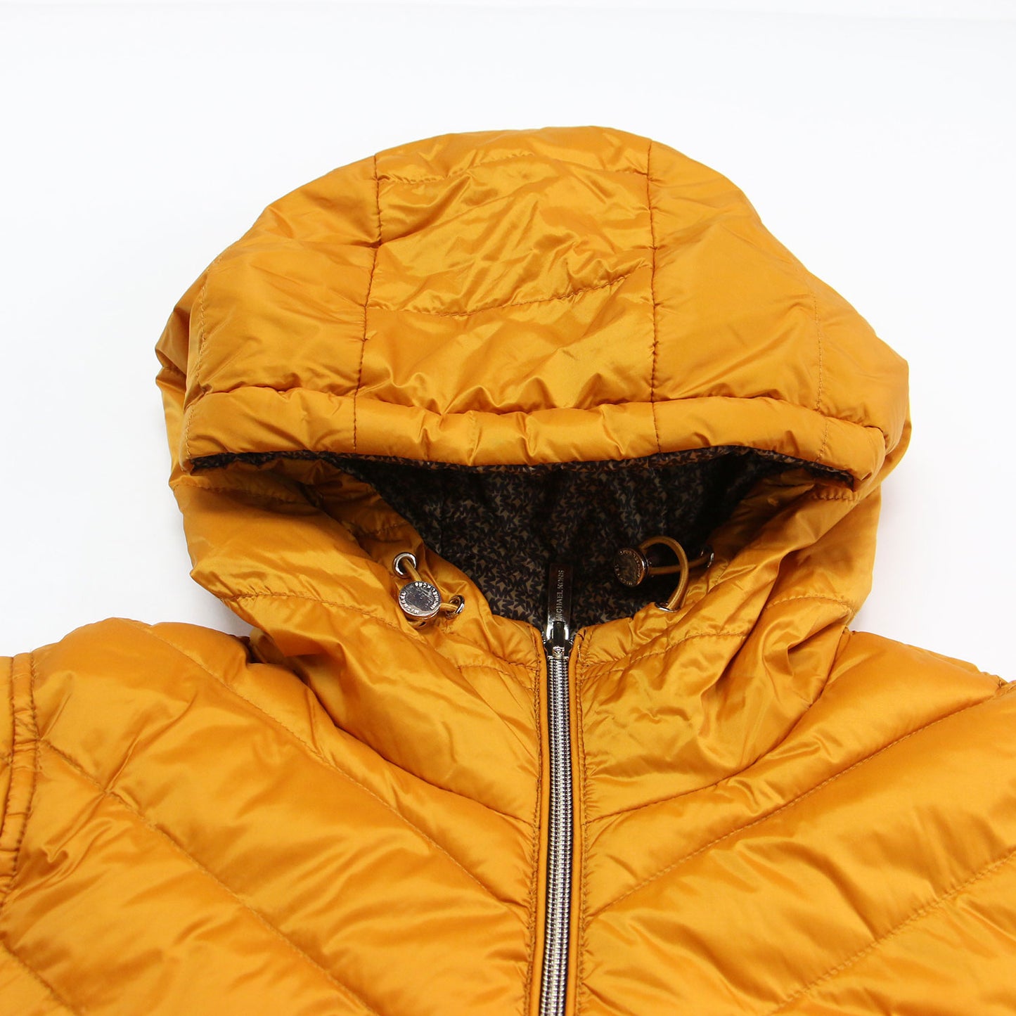 22秋冬 リバーシブル ダウン ジャケット / ブルゾン ショート丈 フード付き MKロゴ