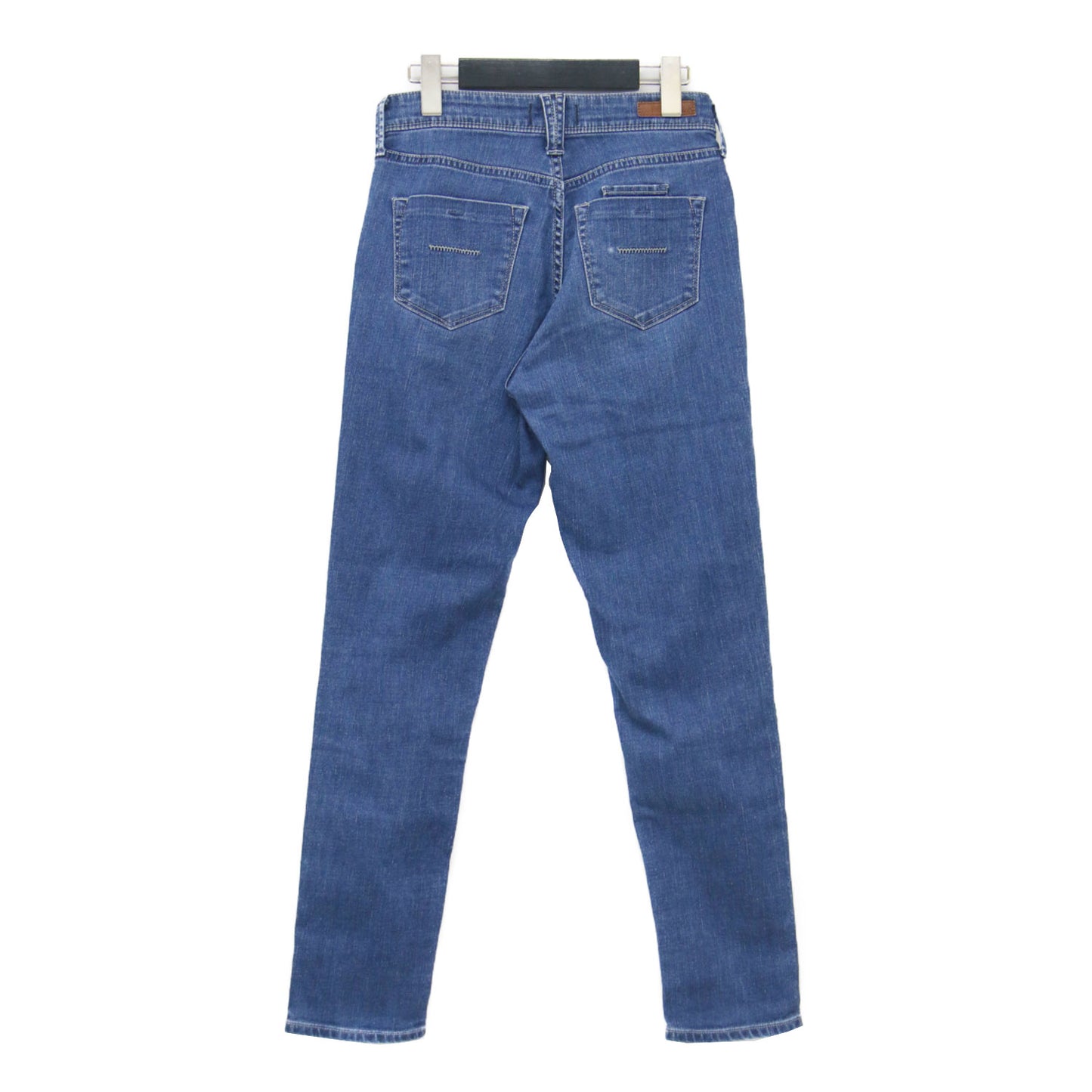 スリムテーパード デニムパンツ / RUTH ミッドライズ レザーパッチ ストレッチ 刺繍