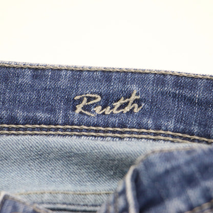 スリムテーパード デニムパンツ / RUTH ミッドライズ レザーパッチ ストレッチ 刺繍