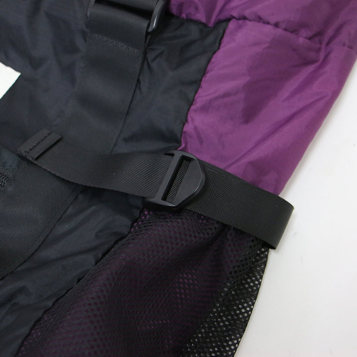 × CARIBOU MOUNTAINEERING 別注 25秋冬 バックパック / リュック メッシュ ナイロン