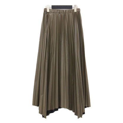 24秋冬 シンセティックレザー プリーツスカート / SYNTHETIC LEATHER PLEATS SKIRT ロング丈 ランダムヘムライン