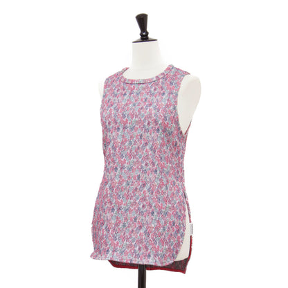 24秋冬 フラワージャガード ストレッチタンクトップ / プルオーバー クルーネック ノースリーブ サイドスリット 花柄 凹凸