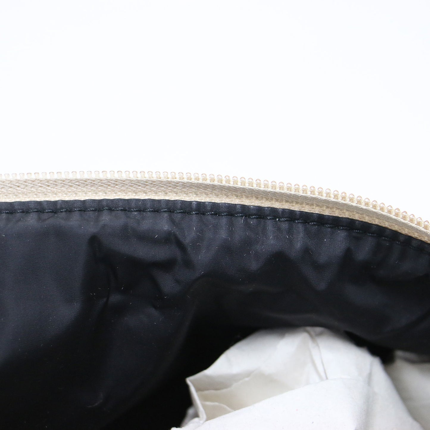 ロゴ 刺繍 ウィールスリップバッグ / ショルダーバッグ クロスボディ 肩掛け ナイロン