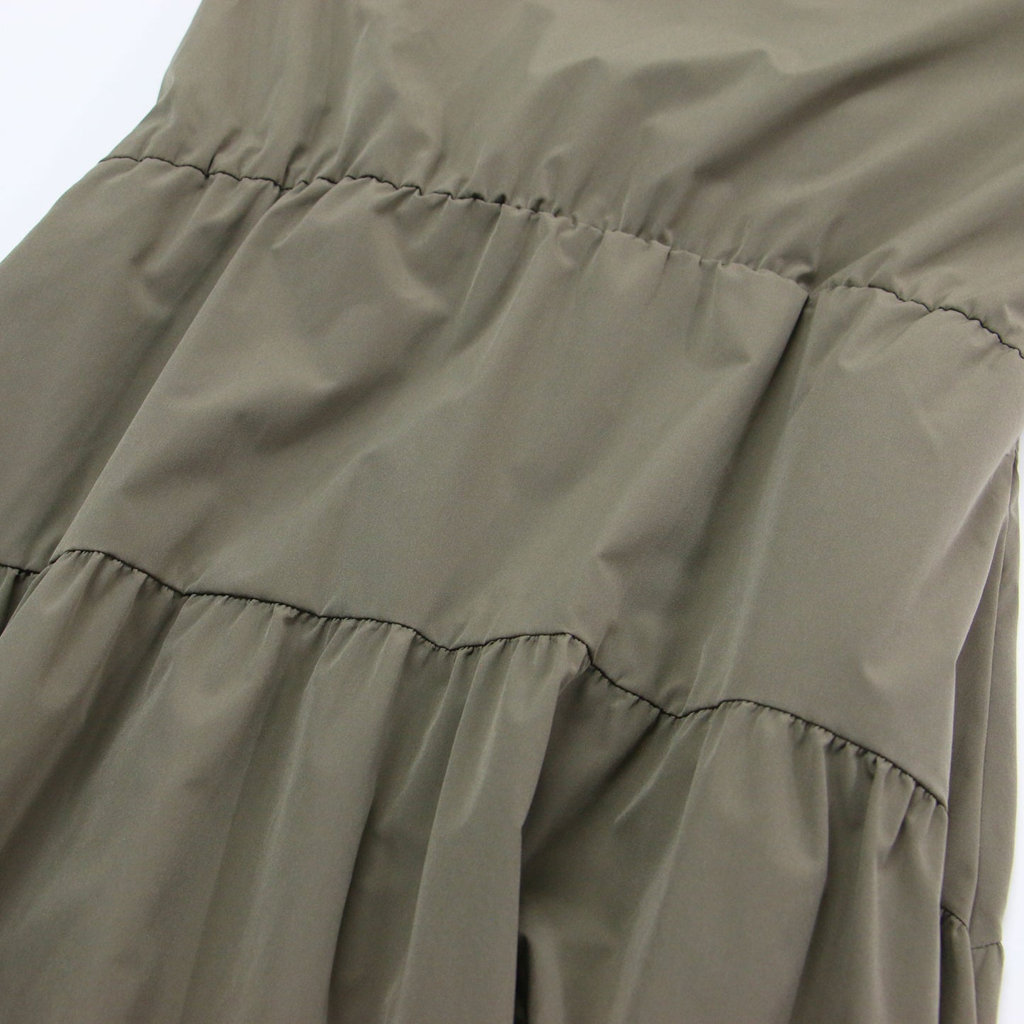 23秋冬 バックオープンギャザーワンピース / ドレス クルーネック 長袖 パフスリーブ フレア Aライン ウォッシャブル