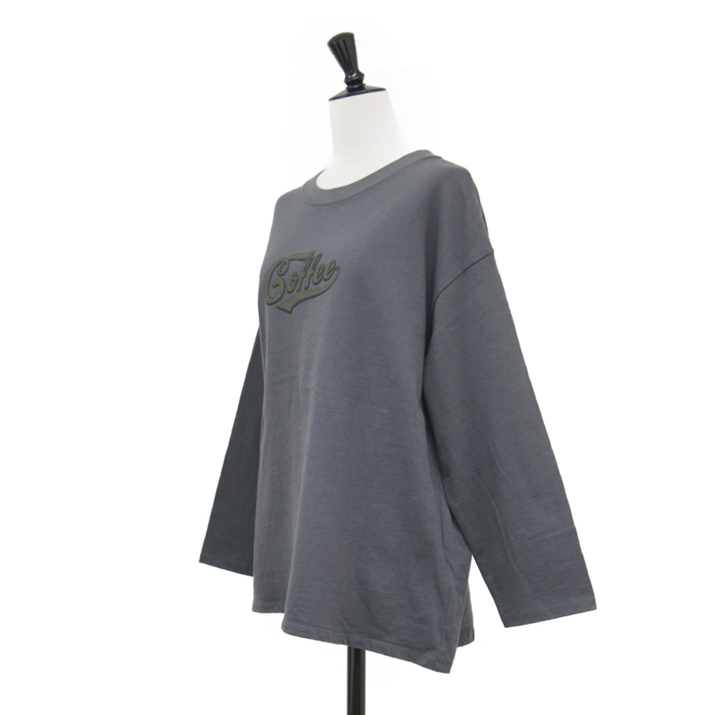 25秋冬 妄想カフェ 長袖Tシャツ / プルオーバー クルーネック ドロップショルダー コットン プリント ロゴ ネップ加工