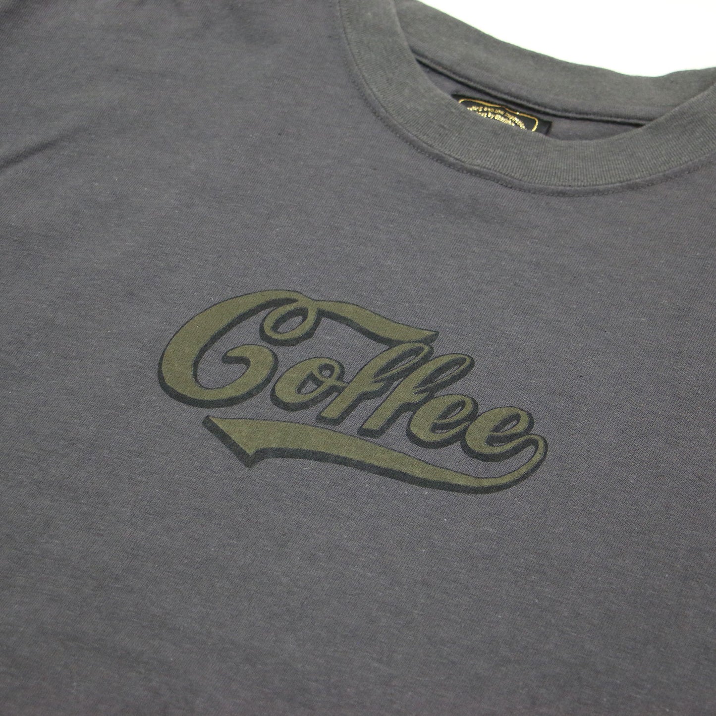 25秋冬 妄想カフェ 長袖Tシャツ / プルオーバー クルーネック ドロップショルダー コットン プリント ロゴ ネップ加工