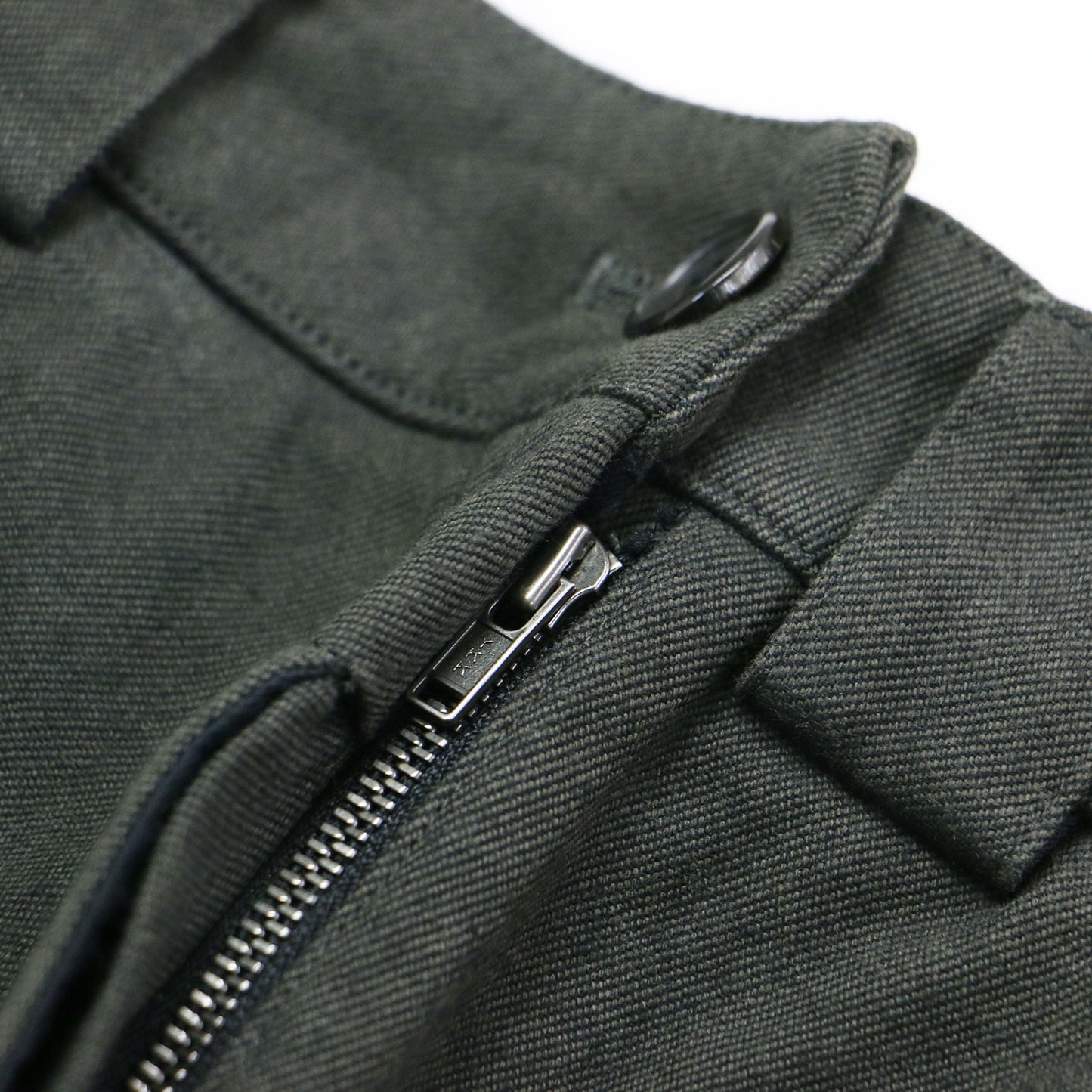 コットン タック フレアスカート / WORN COTTON TWILL SKIRT ミディ丈 プリーツ Aライン