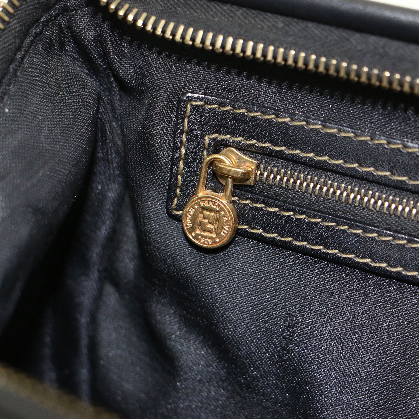 レザー ストライプ ハンドバッグ / ボストンバッグ ミニ ロゴ ステッチ 2WAY クロスボディ