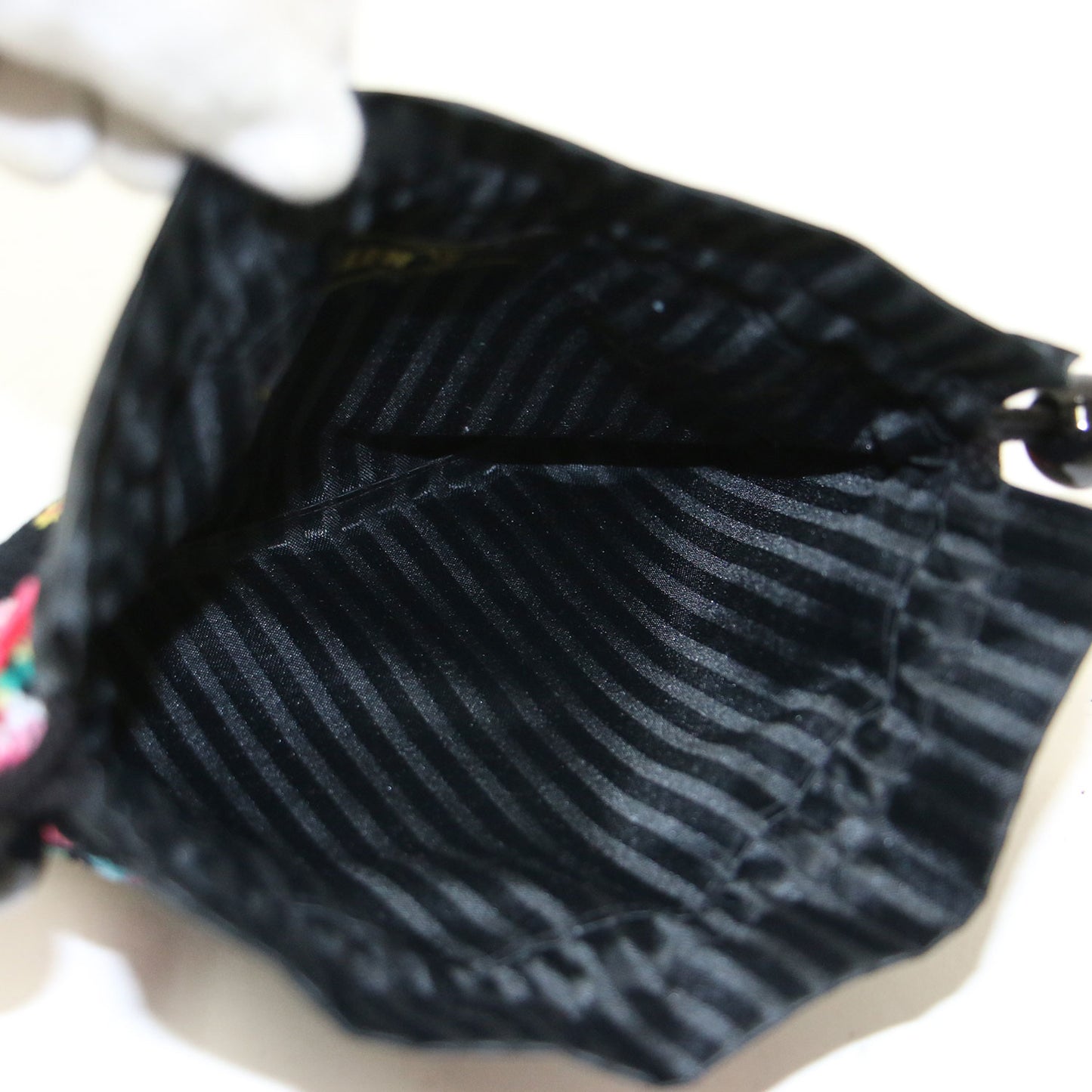 レーシーローズ 巾着 / ポーチ ストライプ 花柄 ロゴ