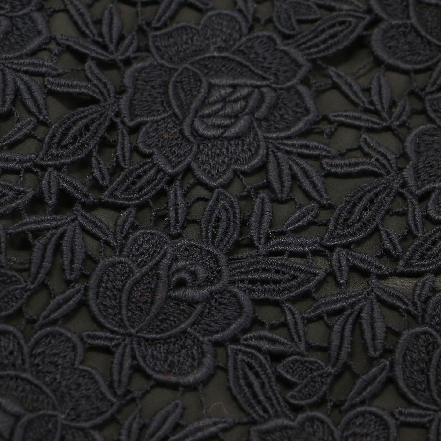 レース タイト スカート / ミディ丈 フラワー 刺繍