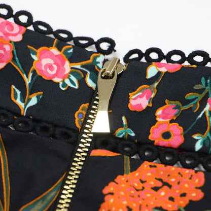 フラワープリント ミニ ワンピース / ドレス ひざ上丈 ノースリーブ Vネック レース ギャザー 花柄 コットン