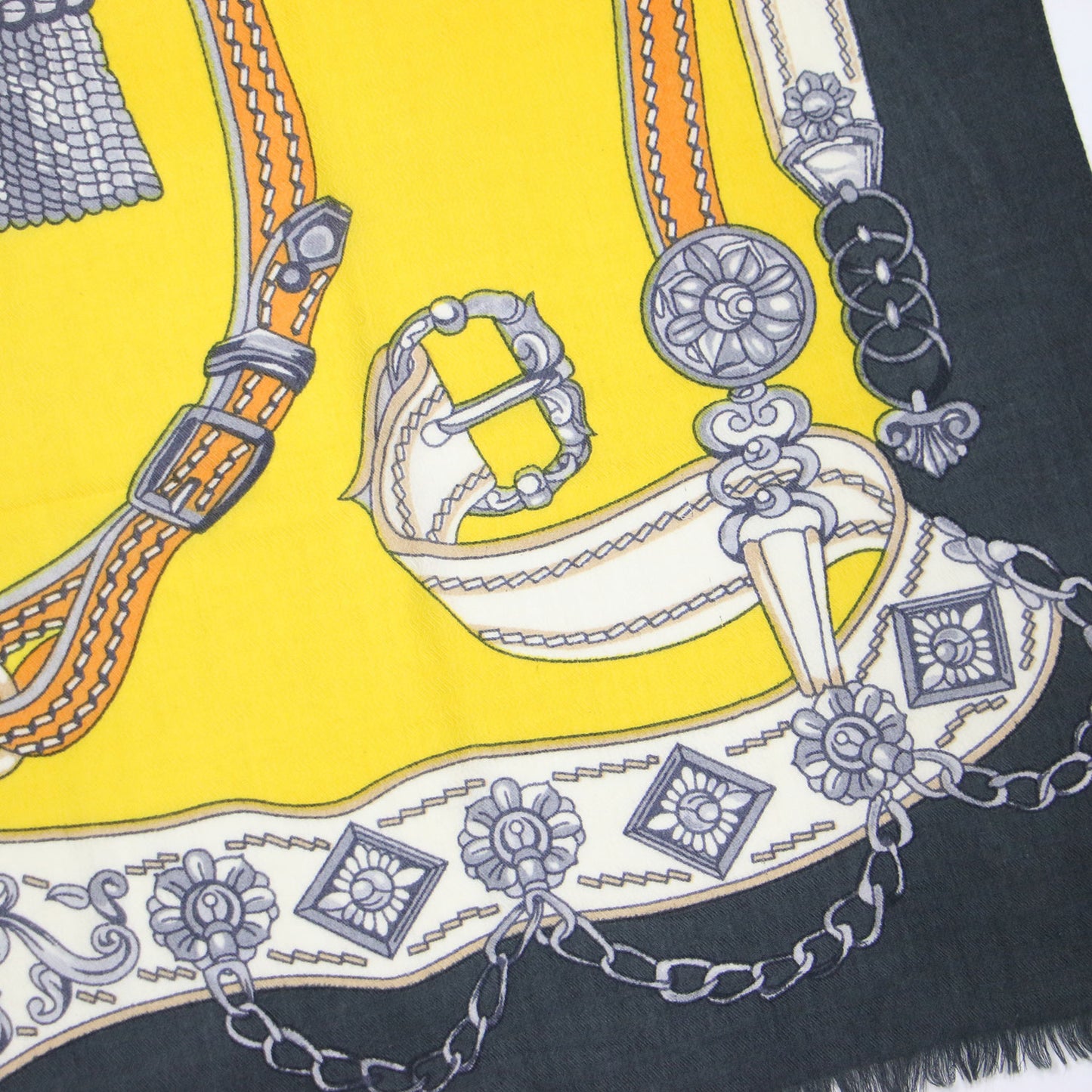 スカーフ柄 プリント ストール / 正方形 フリンジ 総柄 ウール カシミヤ シルク